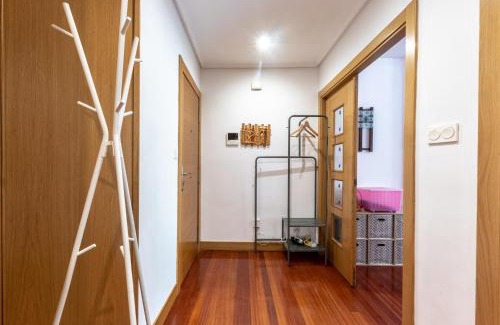 Barakaldo Apartment | Bilbao BEC with parking by Aston Rentals
