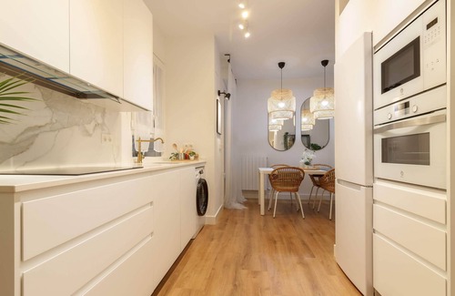 Castanos Condo | Bilbao Heart 2BDR Apartment