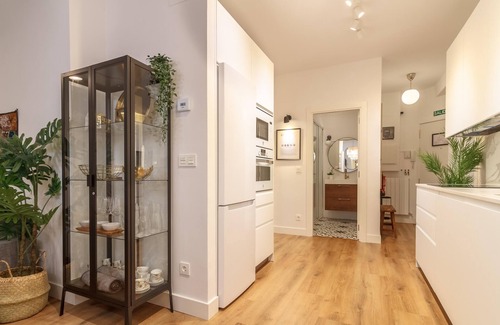 Castanos Condo | Bilbao Heart 2BDR Apartment