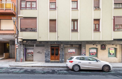 Castanos Condo | Bilbao Heart 2BDR Apartment