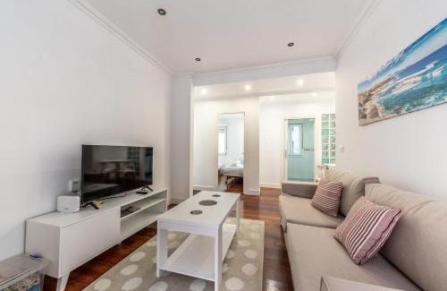 Santurtzi Apartment | Bilbao Port III by Aston Rentals