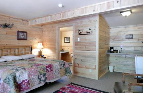 Wapiti Hotel | Bill Cody Ranch