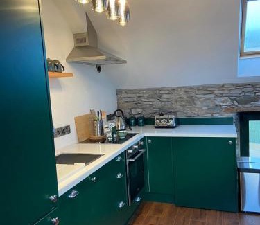Kenmare Apartment | Bill's Barns Apartment 2