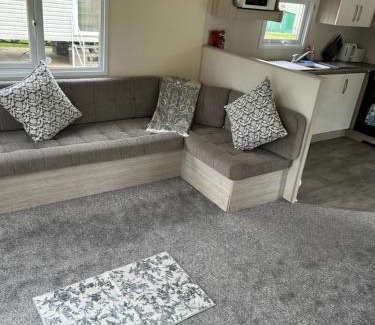 Great Houghton Resort | Billing Aquadrome holiday park - sleeps up to 7