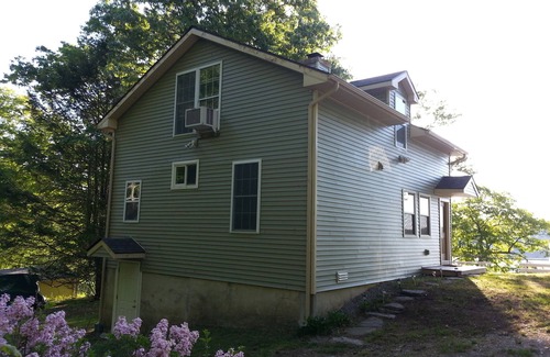 Glasgo Cottage | Billings Lake Waterfront Cottage
