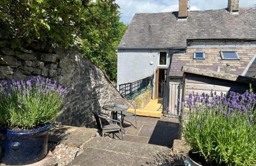 Tideswell House | Billy Whiskey's