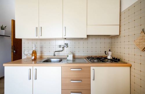 Villanova Apartment | Bilocale-Apartment-Balcony-Private Bathroom