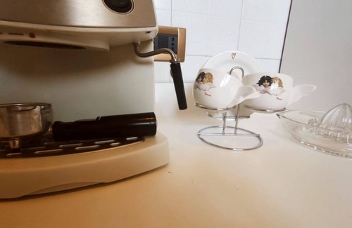 Lorenteggio Apartment | Bilocale luminoso con posto auto e colazione
