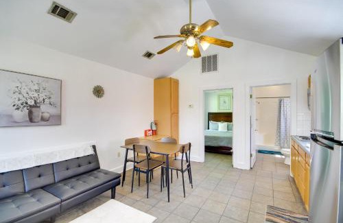 Biloxi House | Biloxi Resort Cottage with Pool and Lake Access!