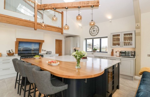 Pilning Cottage | Bilsham Meadows