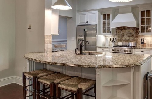 Asheville Condo | Biltmore Village Gem