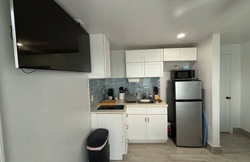 Alice Town Apartment | Bimini Beach Getaway #2