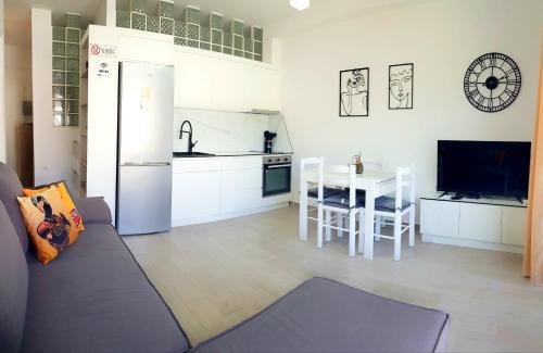Himare Apartment | Bindi Apartment