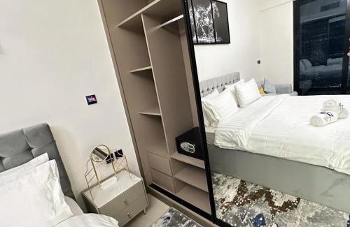 Business Bay House | Binghatti canal suites smart home by kings holiday