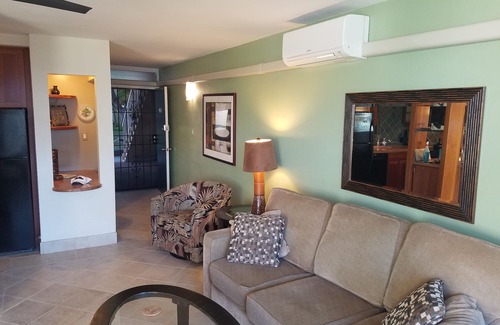 Kihei Condo | Bingo! KKN's TROPHY Unit! Deluxe Renovation, Central Split A/C & Ground Floor.