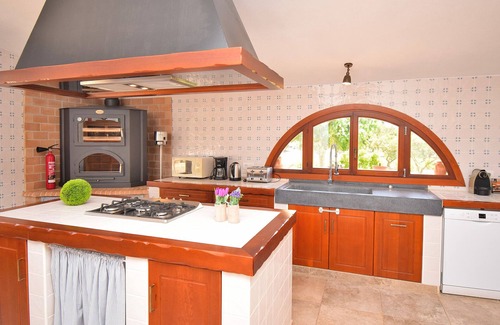 Majorca Villa | Biniaco 239 magnificent villa with private pool, large outdoor area, barbecue and air conditioning