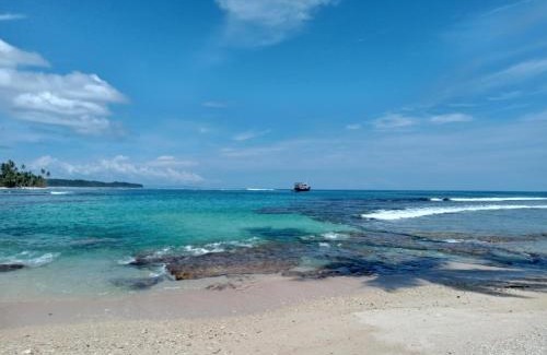 Katiet Villa | Bintang Left Homestay Mentawai