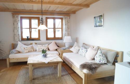 Hutthurm Apartment | Bio Ferienhof Winkler