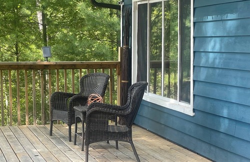 L'Amable Cottage | Birch Bark Canoe Lucerne Lake Cottage is beautiful pet friendly & near Bancroft