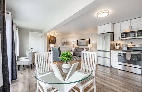Birch Bay Condo | Birch Bay Condo w Hot Tub and Cozy Patio - 108