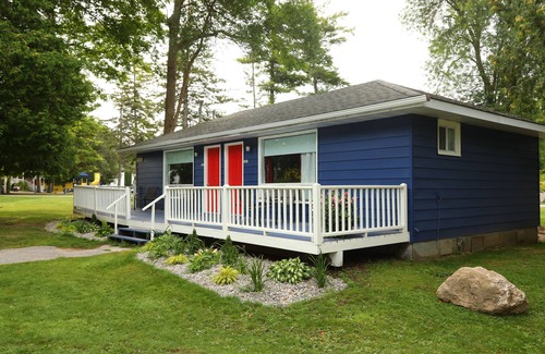 Port Stanton Cottage | Birch Cottage - 3 Br - on Beautiful Sparrow Lake