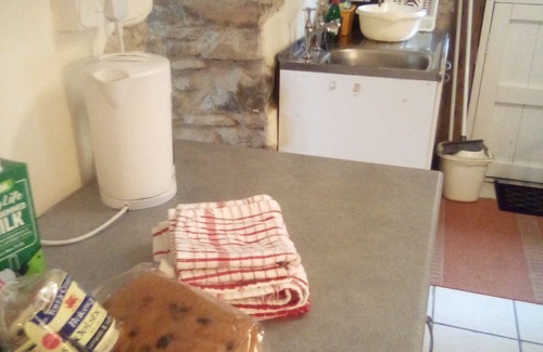 St Brides Cottage | Birch cottage, Treleidir Holiday Cottage, near coastpath and beaches
