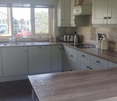 Killarney House | Birch Hill Holiday Cottage