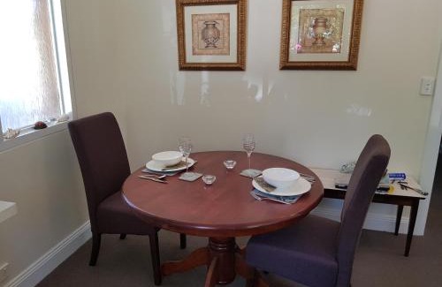 Cradoc Bed & Breakfast | Birch Lane