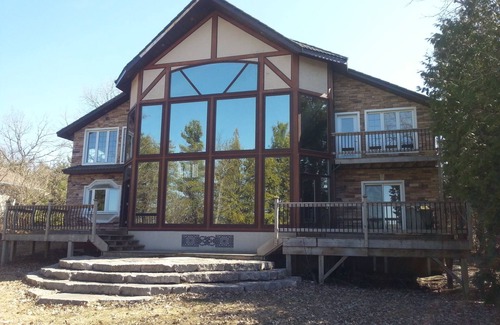 Dunsford Cottage | * Birch Point Villa *