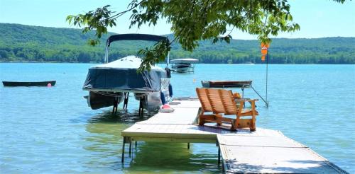 Empire House | Birch Shores Resort - The Aspen Cottage