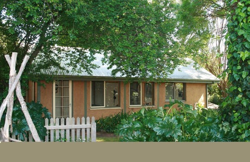 Koroit Apartment | Birch Studio Koroit - Peaceful, Relaxing, Tranquil