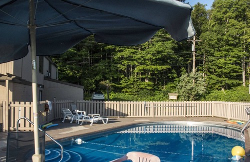 Upper Peninsula Michigan Hotel | Birchmont Motel