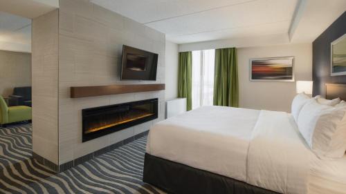 St. James Hotel | Birchwood Inn, BW Premier Collection