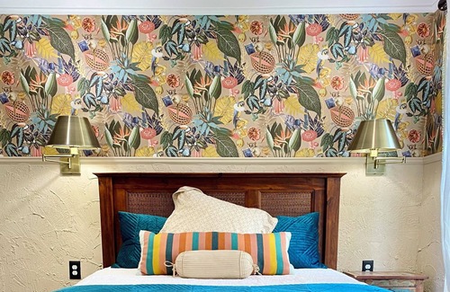 Broadmoor House | Bird-of-Paradise Studio: peaceful + easy parking