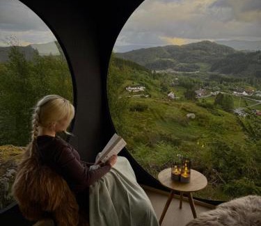 Asane House | Birdbox Bergen