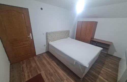 Vozdovac Apartment | Birds 2 apartmani