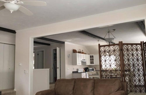 Westfield Apartment | Birds' Eye- 3/2 - Walk to dining etc., A/C, Wi-Fi, Smart TV, Patio.