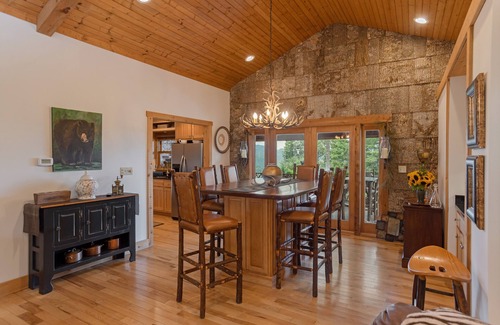 Glenville House | Birds eye view of Lake Glenville and beyond