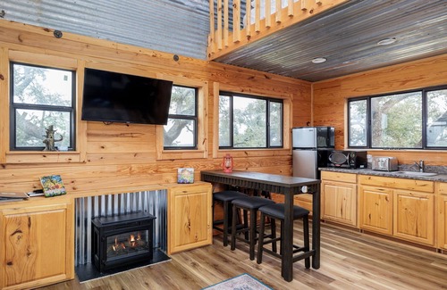 Willow City Other | Birds Nest, hot tub, pool, views, Willow Sky Ranch, pets friendly