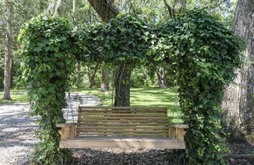 Freeport House | Birdsong Cottage