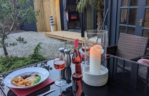 Mablethorpe House | Birdsong lodge - peaceful - dog friendly