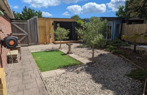 Mablethorpe House | Birdsong lodge - peaceful - dog friendly