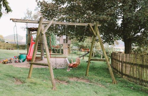 Schmallenberg Apartment | Birkenhof - Ferienhof, Landcafe und Rösterei