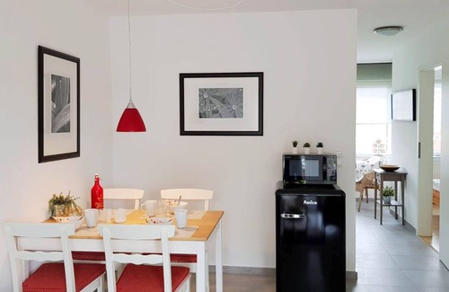 Zingst Apartment | Birkenstrasse 11a apartment 6 - "Relaxing vacation apartment in Zingst: ideal for