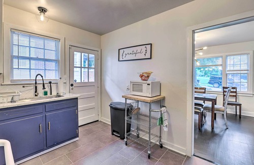 Birmingham Cottage | 'Birmingham Beauty' w/Yard ~ 5 Mi to Dtwn!