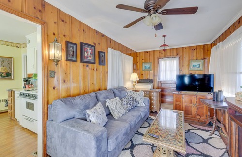 Shannon House | Birmingham Home w/Yard ~ 7 Mi to Downtown!