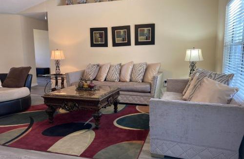 Indian Trails House | Biscayne Escape