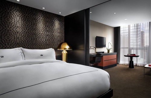 Fashion District Hotel | Bisha, a Luxury Collection Hotel Toronto