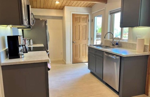 West Bishop Apartment | Bishop Aces Apartment