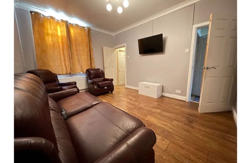 North Bitchburn House | BISHOP AUCKLAND PROFESSIONAL LET , DURHAM